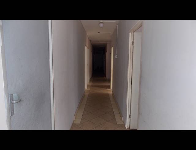 9 BEDROOM HOUSE FOR SALE IN ISIPINGO RAIL